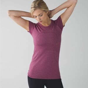 Lululemon Swiftly Tech T Shirt Size 12 in Heathered Dashine